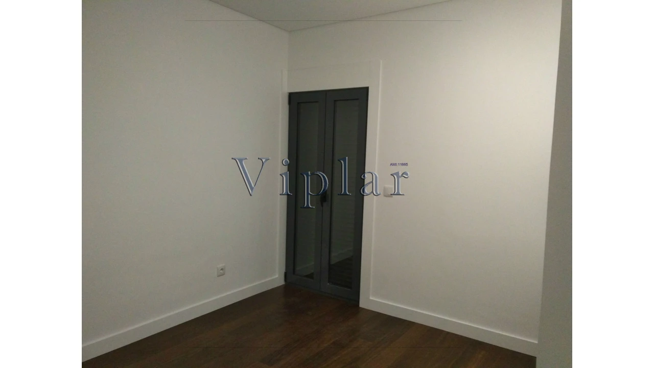 Apartamento T4 para Venda em Cedofeita, Santo Ildefonso, Sé, Miragaia, São Nicolau e Vitória Foto 25