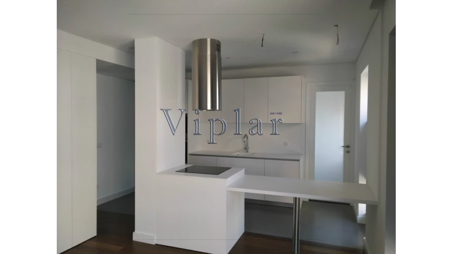 Apartamento T4 para Venda em Cedofeita, Santo Ildefonso, Sé, Miragaia, São Nicolau e Vitória Foto 7