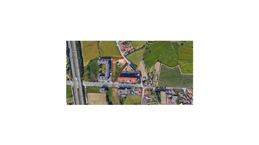 Terreno para Venda em Cidade da Maia Foto 3