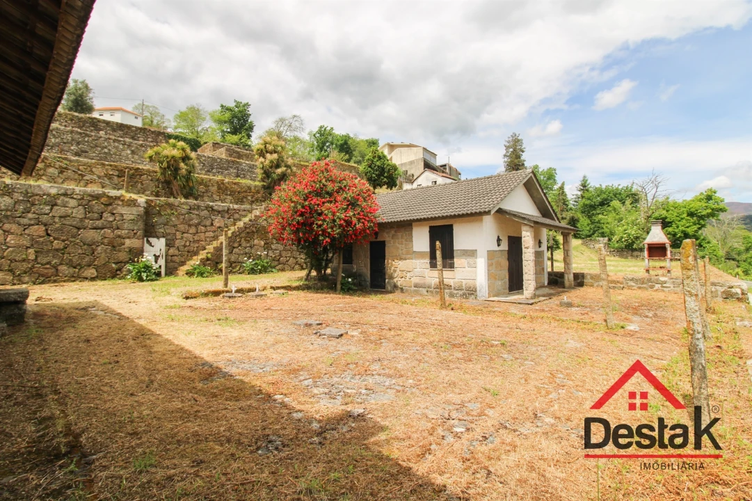 Quinta T4 para Venda em São Pedro do Sul, Várzea e Baiões Foto 3