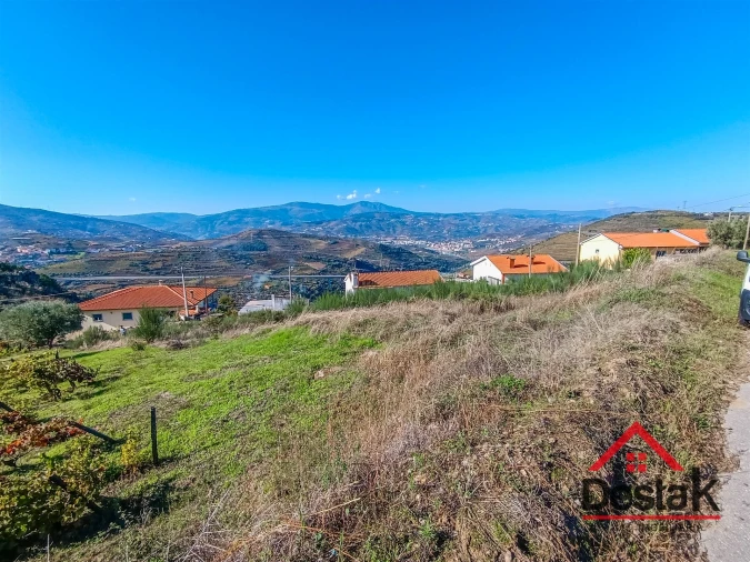 Terreno para Venda em Parada do Bispo e Valdigem Foto 7