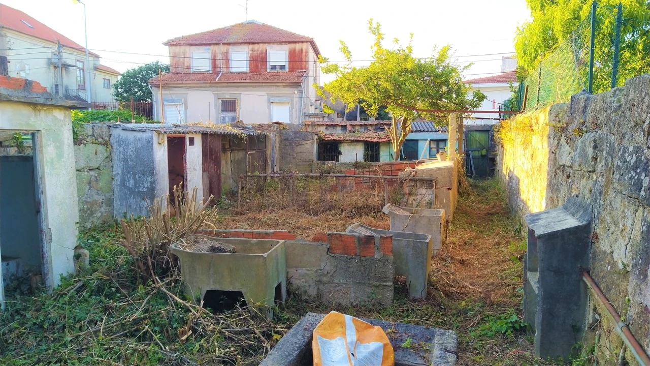 Moradia T0 para Venda em São Mamede de Infesta e Senhora da Hora Foto 3