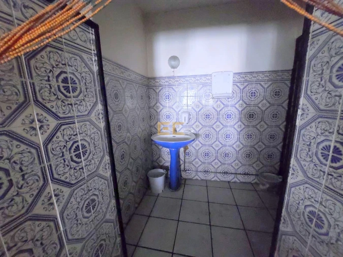 Prédio para Venda em Buarcos Foto 10