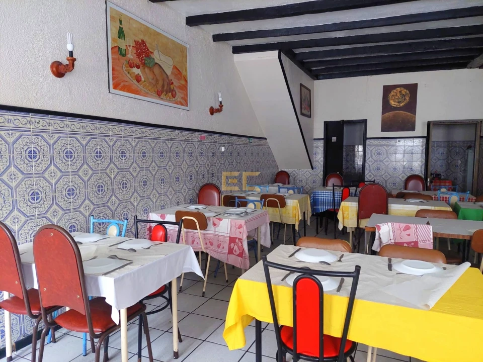 Prédio para Venda em Buarcos Foto 13