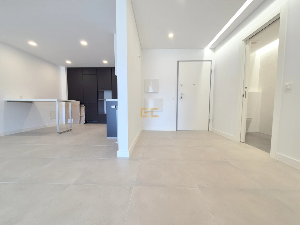 Apartamento T3 para Venda em Buarcos Foto 7