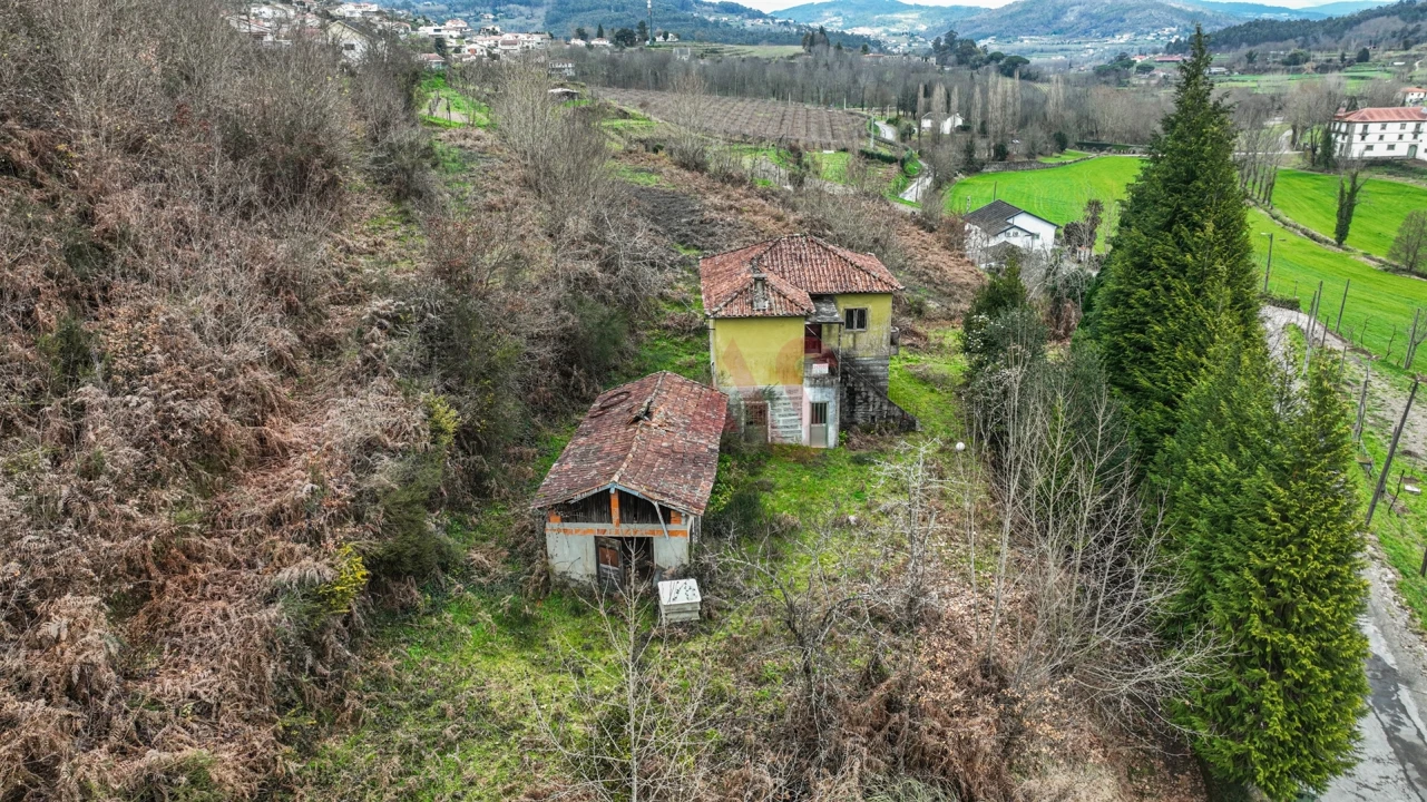 Moradia T3 para Venda em Pombeiro de Ribavizela Foto 11
