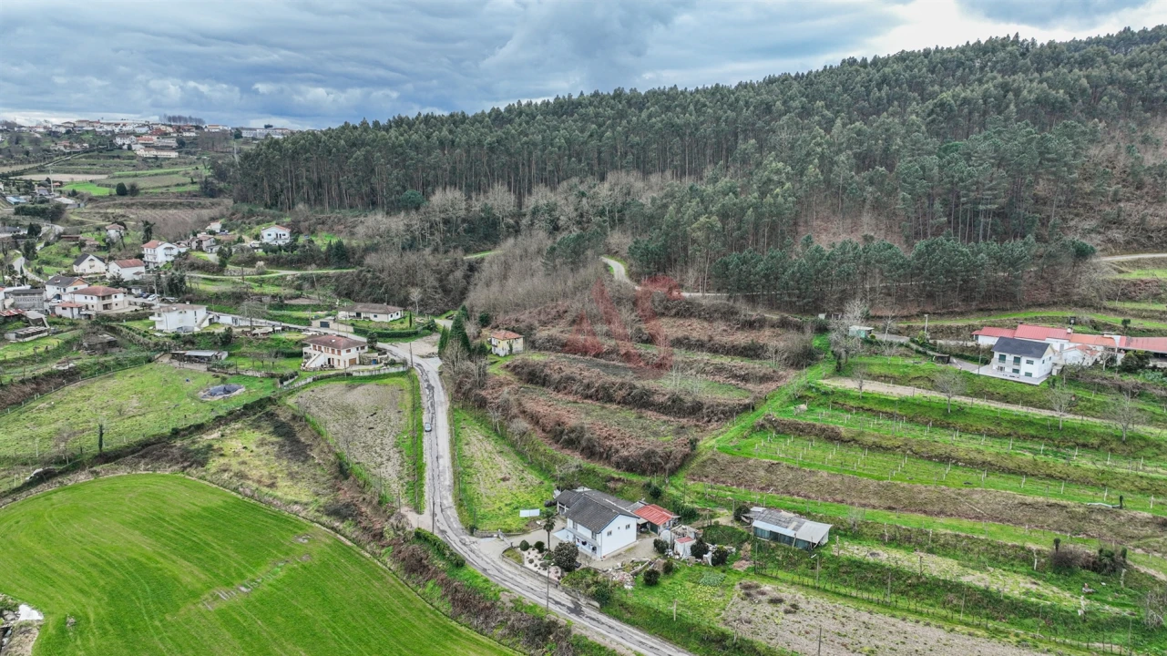 Moradia T3 para Venda em Pombeiro de Ribavizela Foto 4