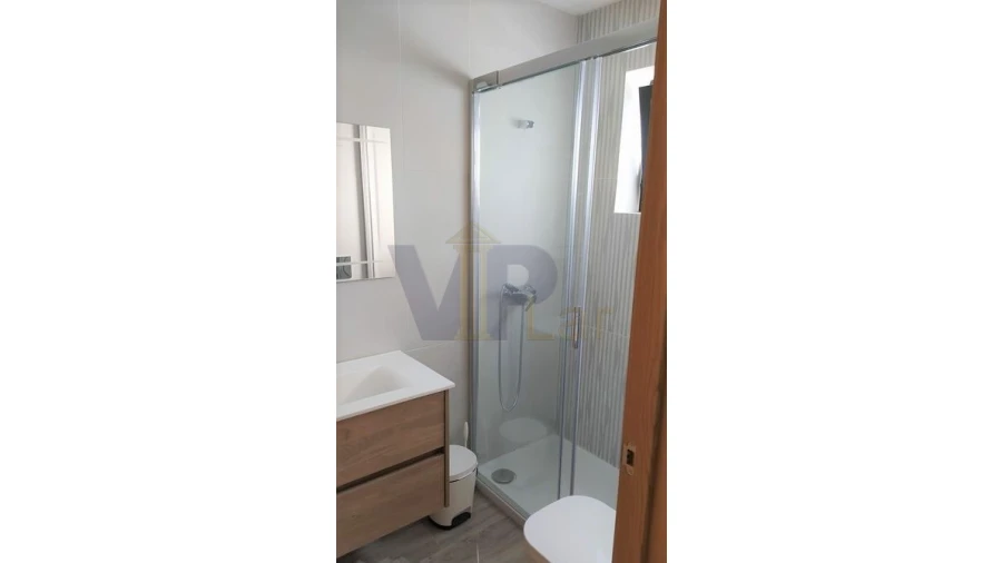Moradia T2 para Venda em Ramalde Foto 3