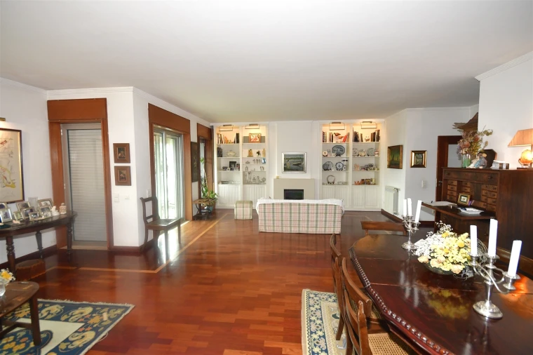 Apartamento T4 para Venda em Matosinhos e Leça da Palmeira Foto 4