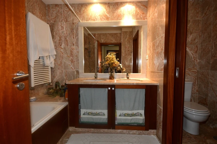 Apartamento T4 para Venda em Matosinhos e Leça da Palmeira Foto 27