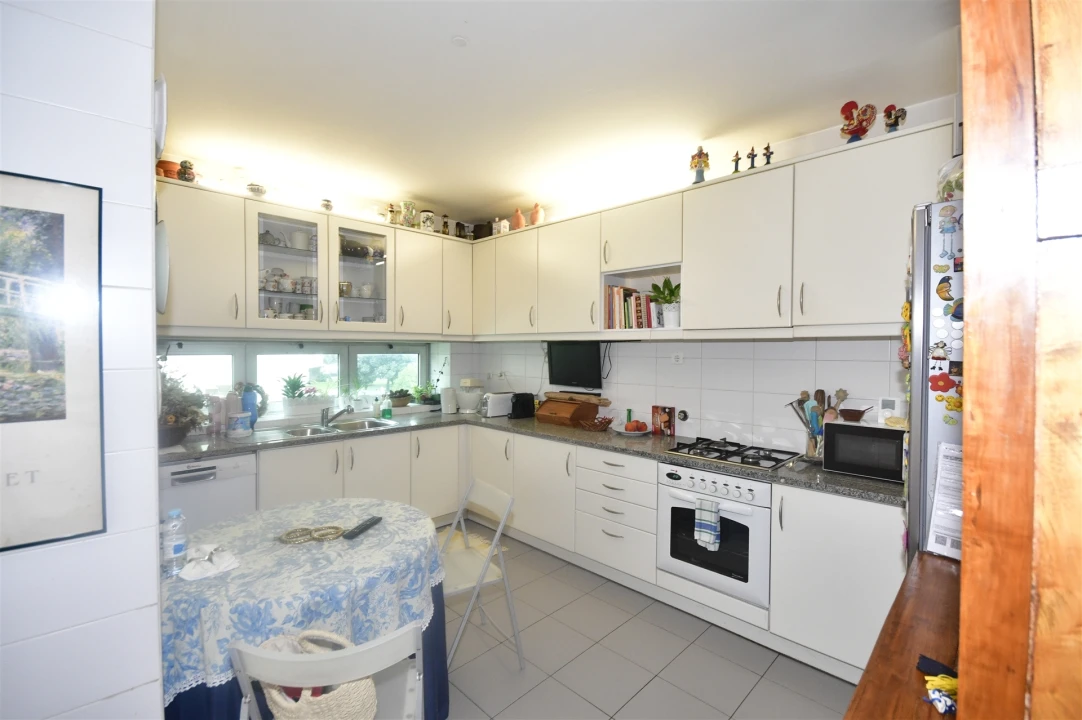 Apartamento T4 para Venda em Matosinhos e Leça da Palmeira Foto 9