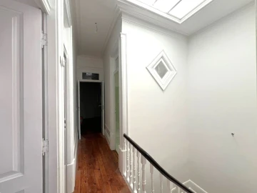 Moradia T4 para Arrendamento em Lordelo do Ouro e Massarelos