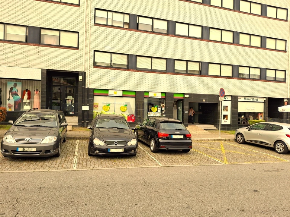 Terreno para Venda em São Mamede de Infesta e Senhora da Hora Foto 11