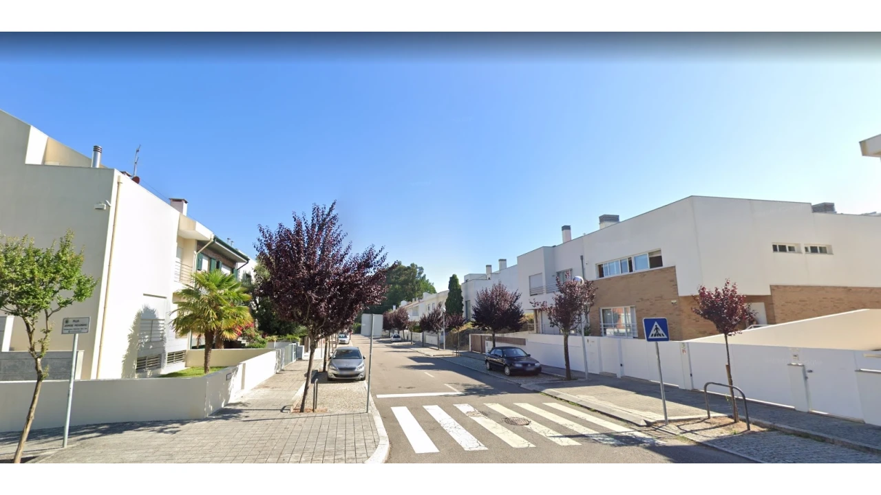 Terreno para Venda em São Mamede de Infesta e Senhora da Hora Foto 4