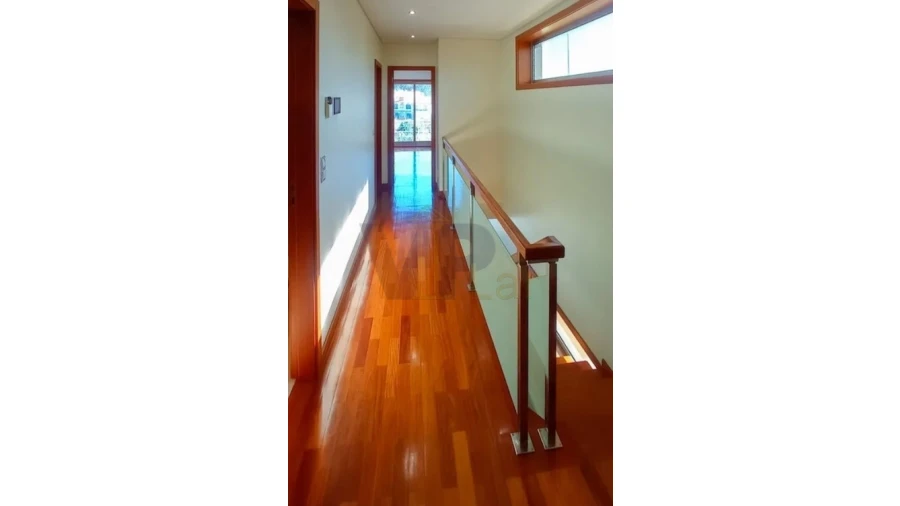 Moradia T4 para Venda em São Pedro Fins Foto 8