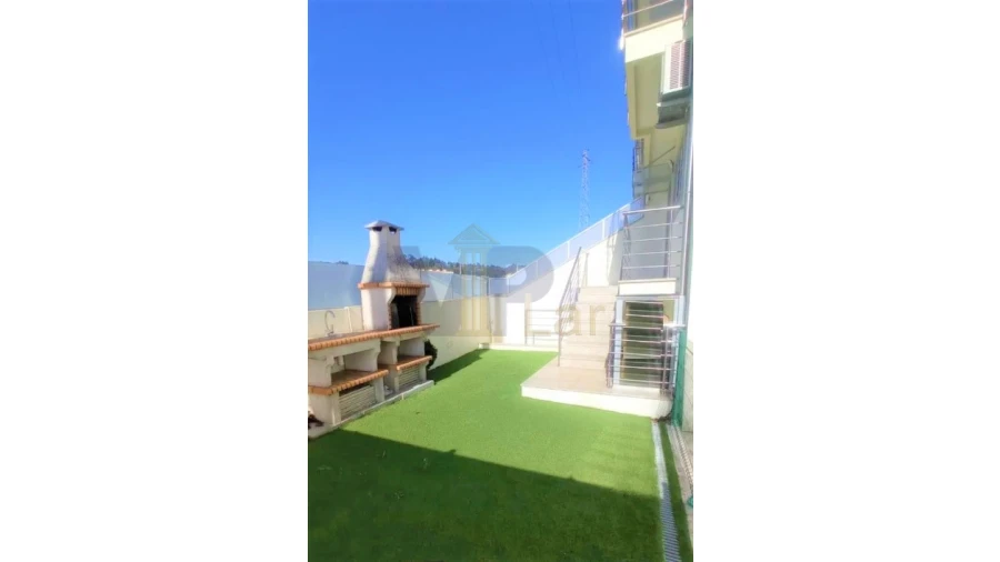 Moradia T4 para Venda em São Pedro Fins Foto 16