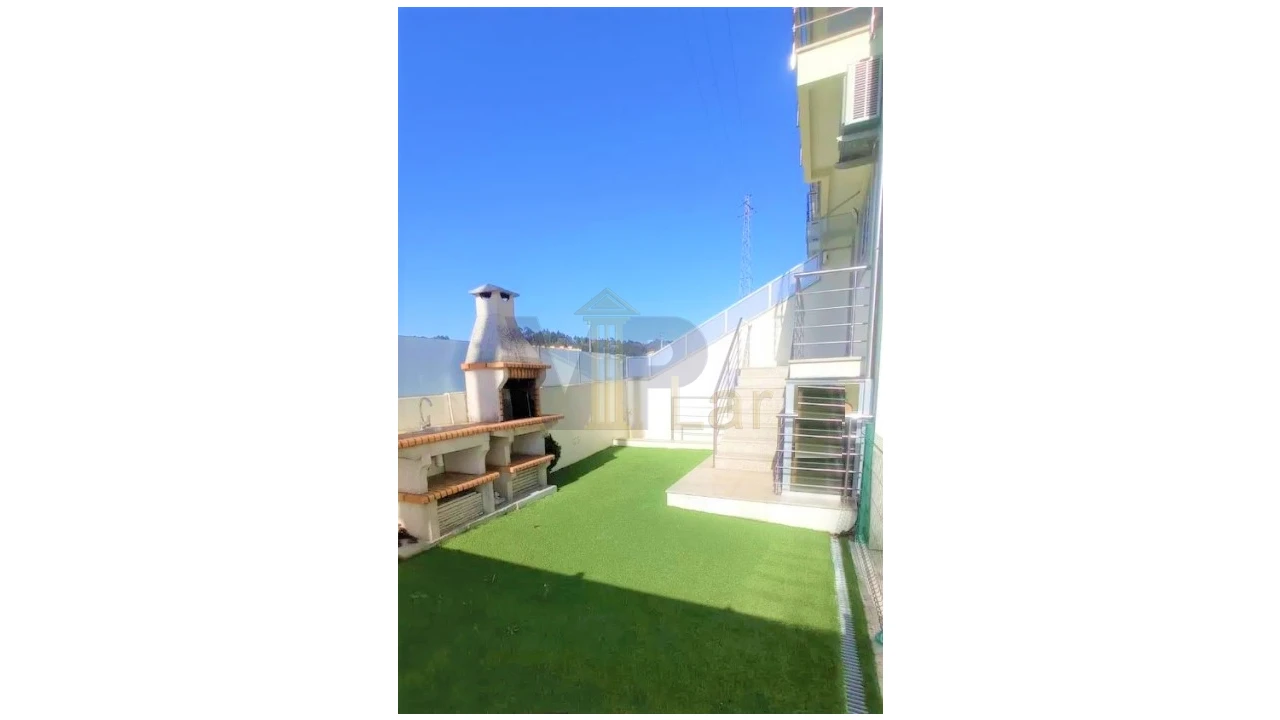 Moradia T4 para Venda em São Pedro Fins Foto 16