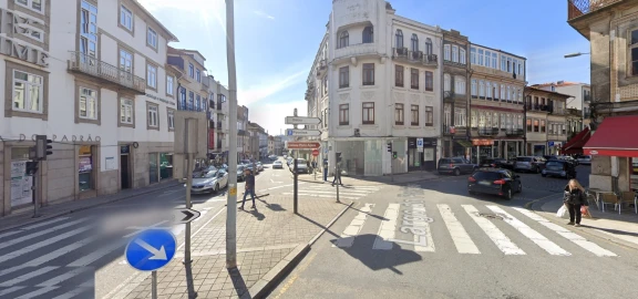 Moradia T7 para Venda em Cedofeita, Santo Ildefonso, Sé, Miragaia, São Nicolau e Vitória