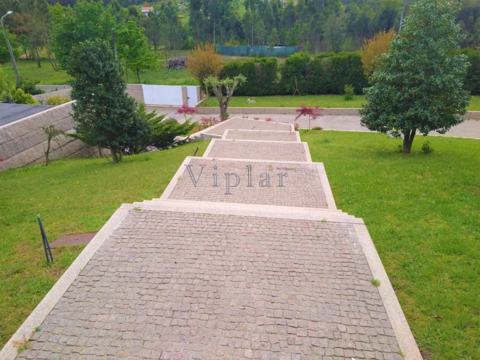 Quinta T6 para Venda em Valongo Foto 1