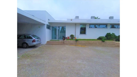 Moradia T6 para Venda em Valongo