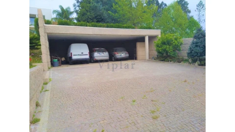 Moradia T6 para Venda em Valongo