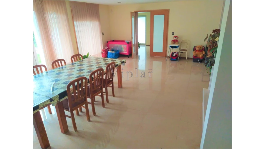 Moradia T6 para Venda em Valongo Foto 27