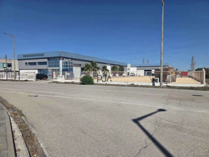 Armazém para Venda em São Pedro Foto 1