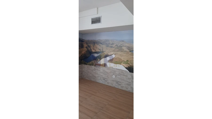 Loja para Venda em Baguim do Monte (Rio Tinto) Foto 7