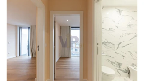 Apartamento T2 para Venda em Ramalde