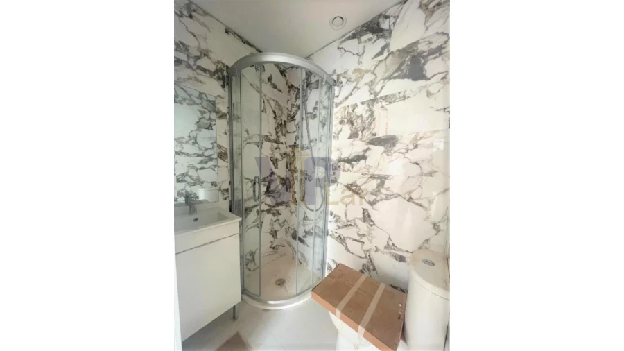 Apartamento T2 para Venda em Ramalde Foto 17