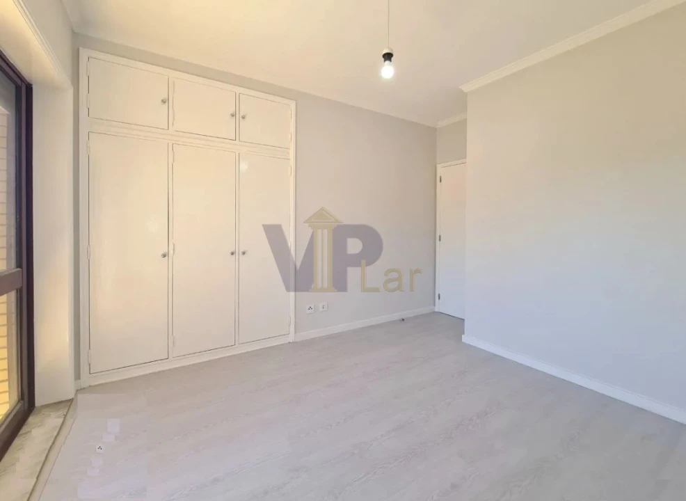 Apartamento T3 para Venda em Moreira Foto 7