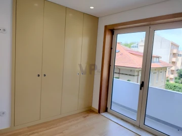Apartamento T3 para Venda em Aldoar, Foz do Douro e Nevogilde