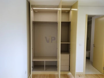 Apartamento T3 para Venda em Aldoar, Foz do Douro e Nevogilde