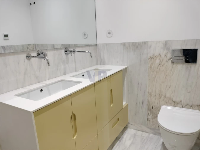 Apartamento T3 para Venda em Aldoar, Foz do Douro e Nevogilde Foto 11
