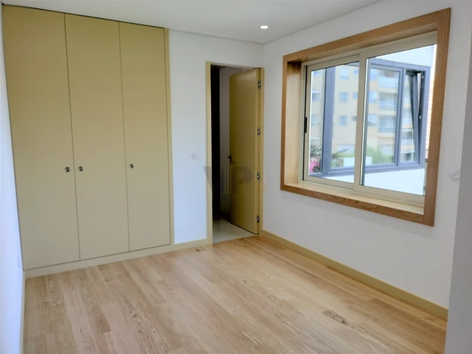 Apartamento T3 para Venda em Aldoar, Foz do Douro e Nevogilde Foto 10