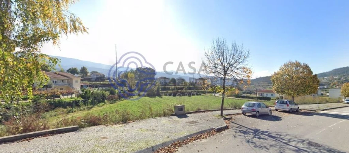 Terreno para Venda em Santa Eulalia Foto 1