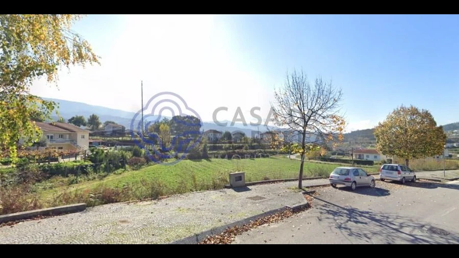 Terreno para Venda em Santa Eulalia