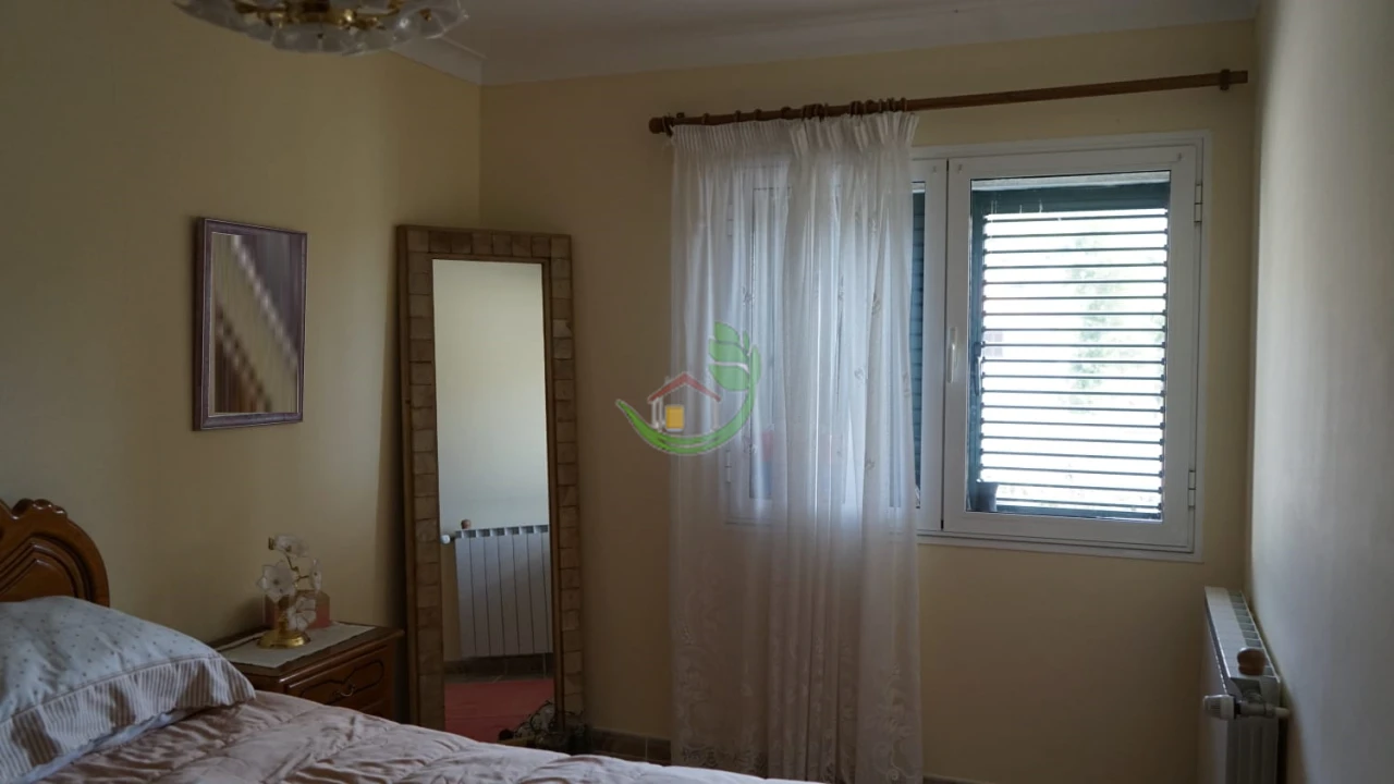 Moradia T4 para Venda em Vila e Roussas Foto 25