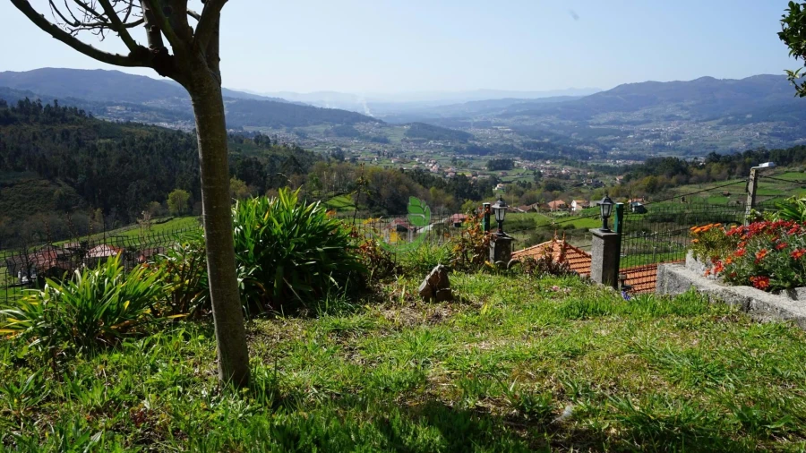 Moradia T4 para Venda em Vila e Roussas Foto 41