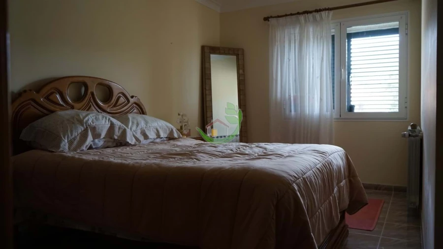 Moradia T4 para Venda em Vila e Roussas Foto 26