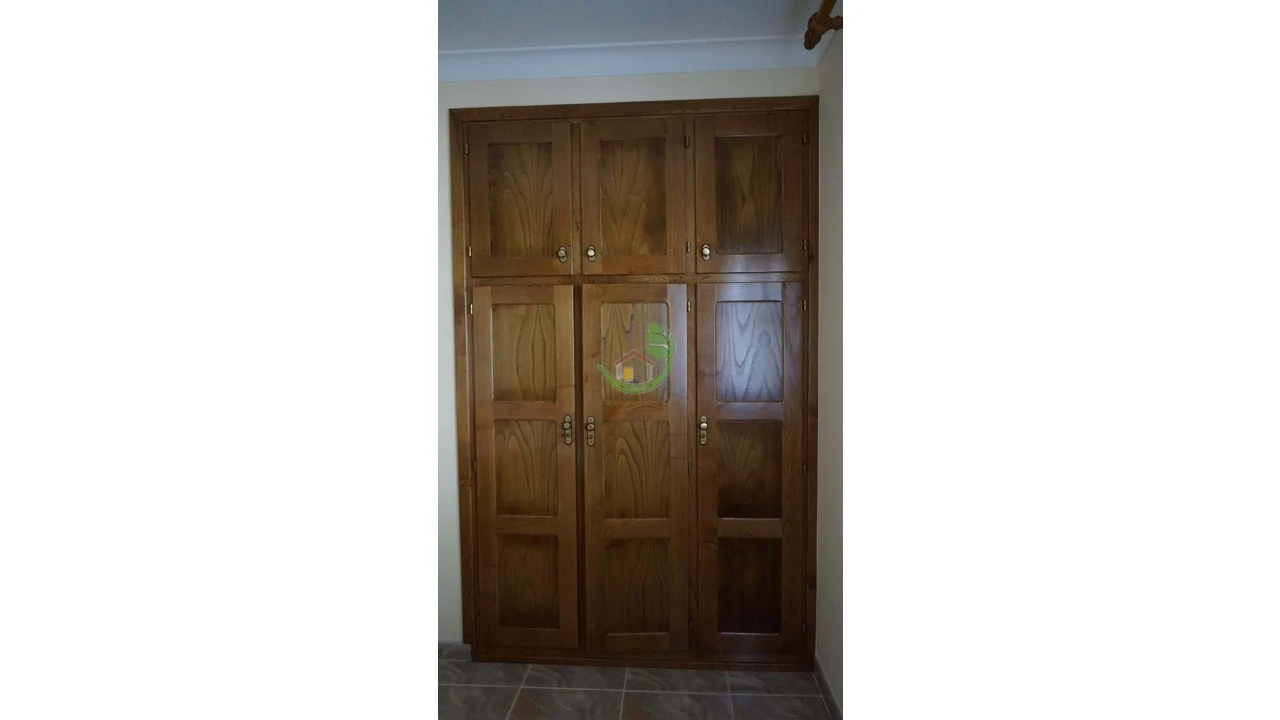 Moradia T4 para Venda em Vila e Roussas Foto 15