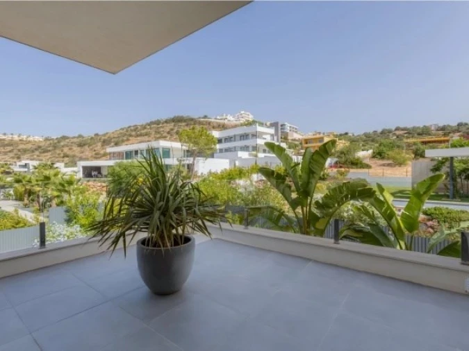 Moradia T5 para Venda em Albufeira e Olhos de Água Foto 6