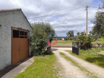 Quinta T5 para Venda em Castelo Branco