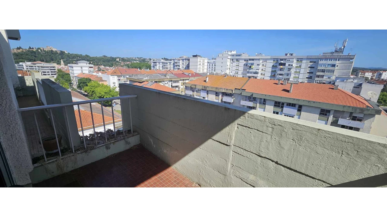 Apartamento T3 para Venda em São João Baptista e Santa Maria dos Olivais Foto 18