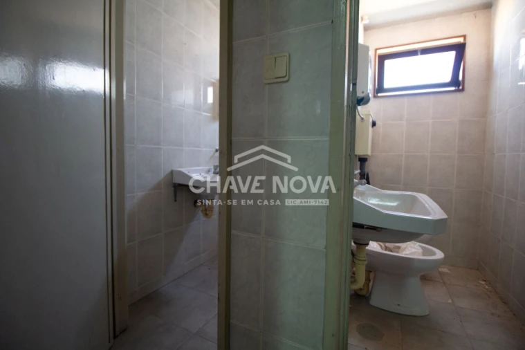 Armazém para Venda em Esmoriz Foto 11