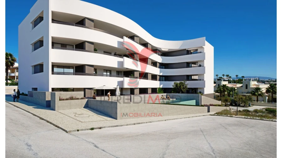 Apartamento T2 para Venda em Bensafrim e Barão de São João Foto 8