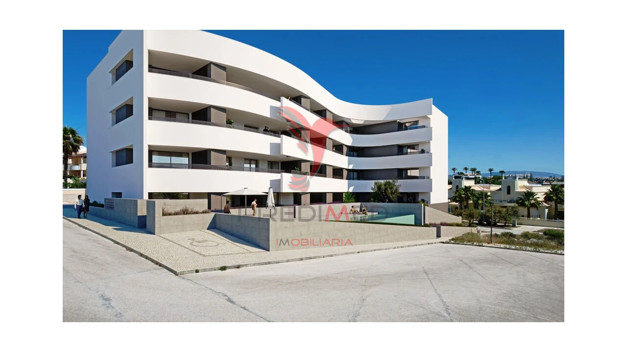 Apartamento T2 para Venda em Bensafrim e Barão de São João Foto 9