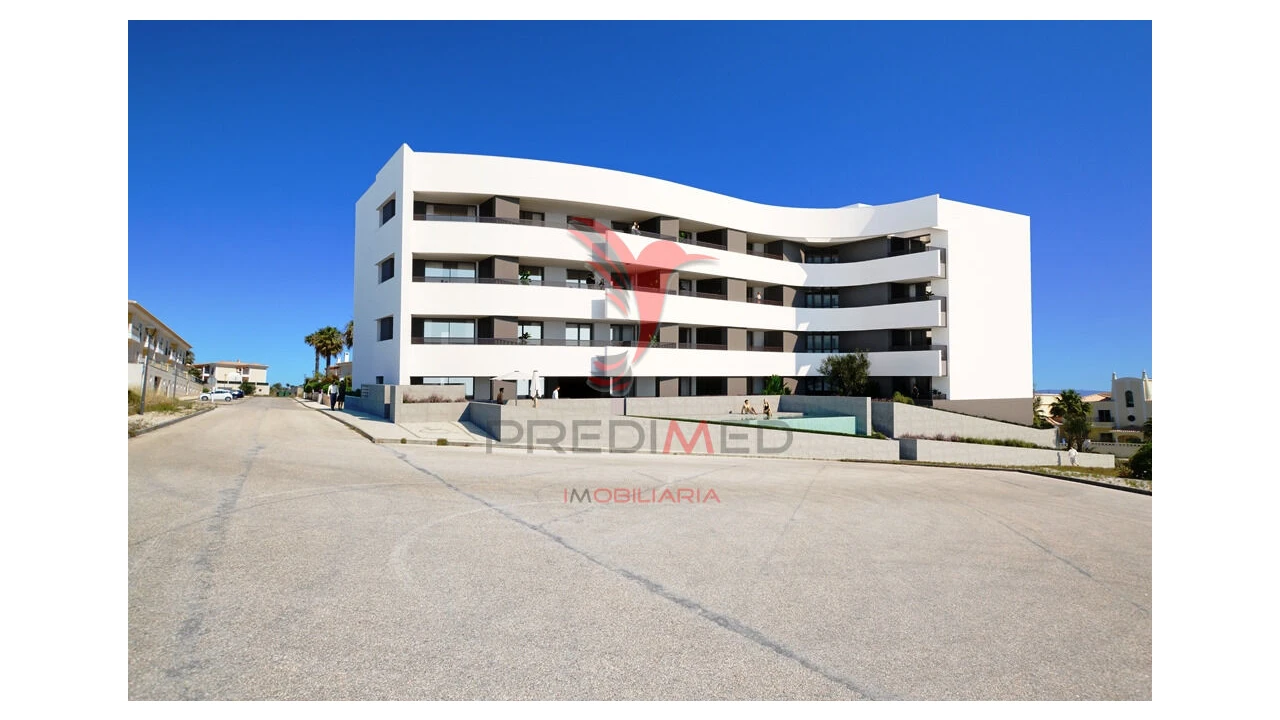 Apartamento T2 para Venda em Bensafrim e Barão de São João Foto 13