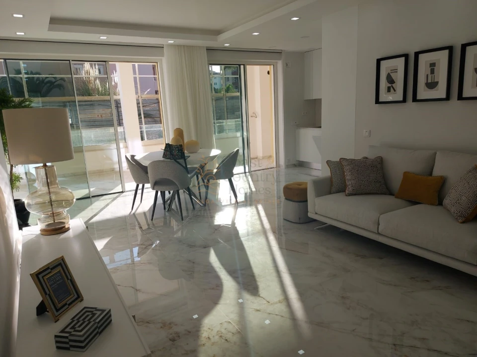 Apartamento T3 para Venda em Lagos (São Sebastião e Santa Maria) Foto 3