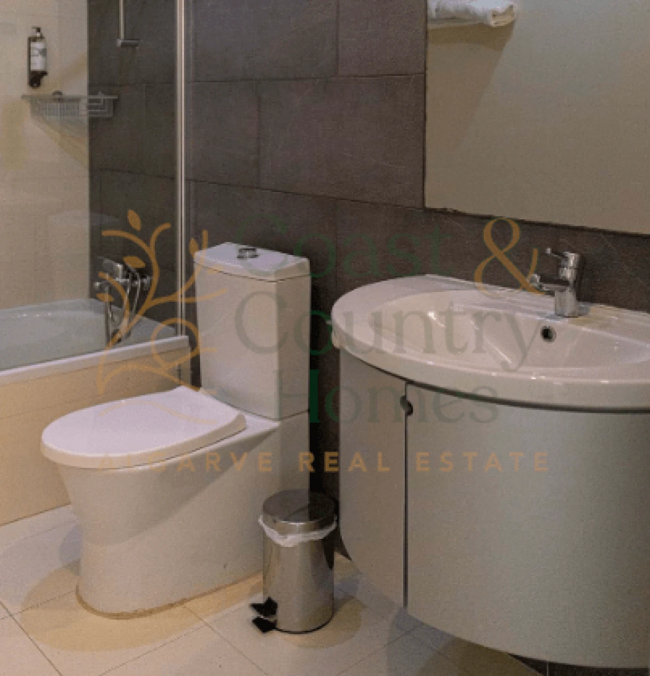 Apartamento T1 para Venda em Alvor Foto 7